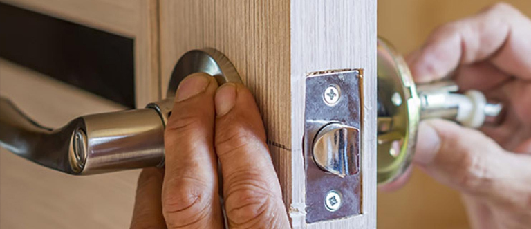 24 hour residential locksmith Cutler