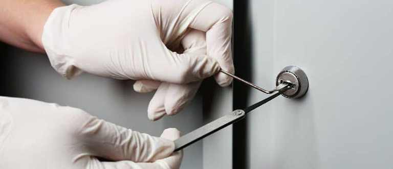 Commercial Emergency Locksmith Cutler